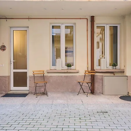 Magic Apartment